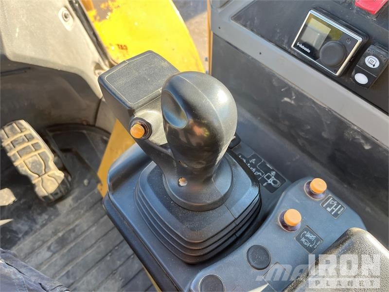 CAT 966M XE Wheel Loader Kolesni nakladalci