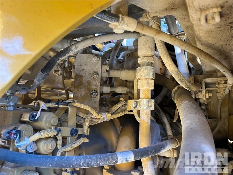 CAT 966M XE Wheel Loader Kolesni nakladalci