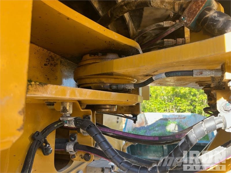 CAT 966M XE Wheel Loader Kolesni nakladalci