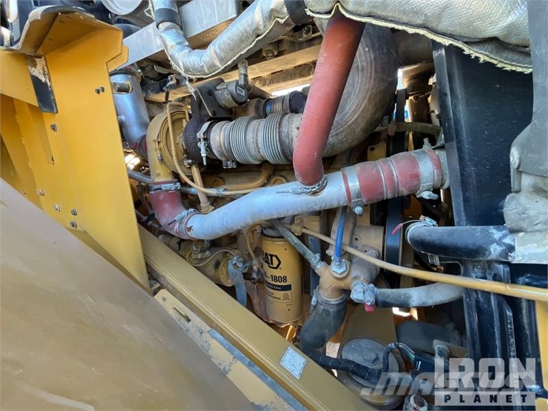 CAT 966M XE Wheel Loader Kolesni nakladalci