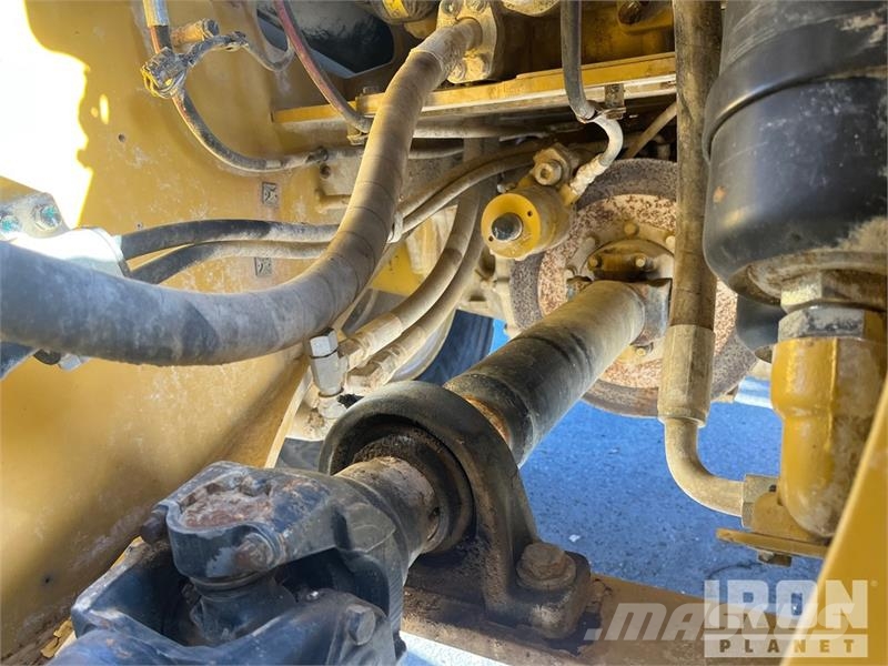 CAT 966M XE Wheel Loader Kolesni nakladalci