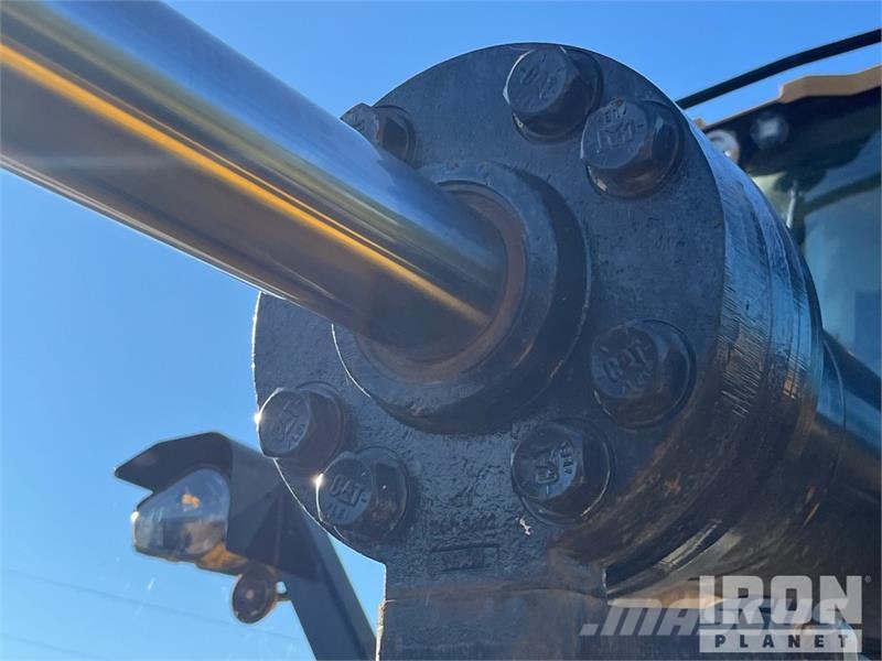 CAT 966M XE Wheel Loader Kolesni nakladalci
