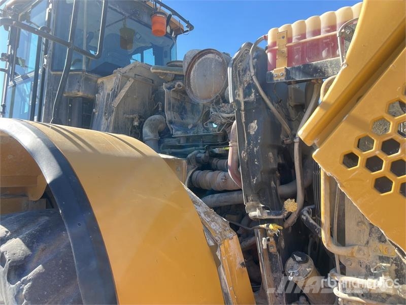 CAT 972K Chargeuse Sur Pneus Wheel Loader Фронтальні навантажувачі