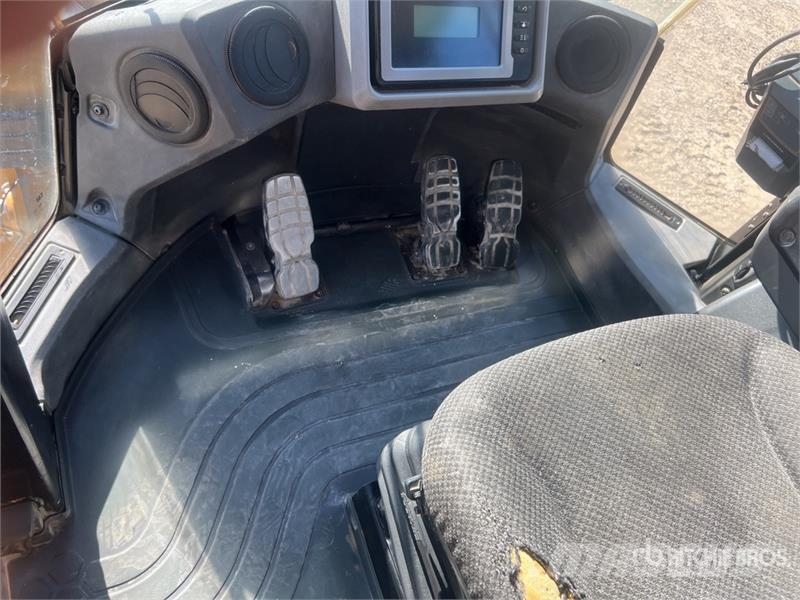 CAT 972K Chargeuse Sur Pneus Wheel Loader Фронтальні навантажувачі