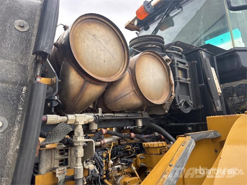 CAT 972M Chargeuse Sur Pneus Wheel Loader Carregadeiras de rodas