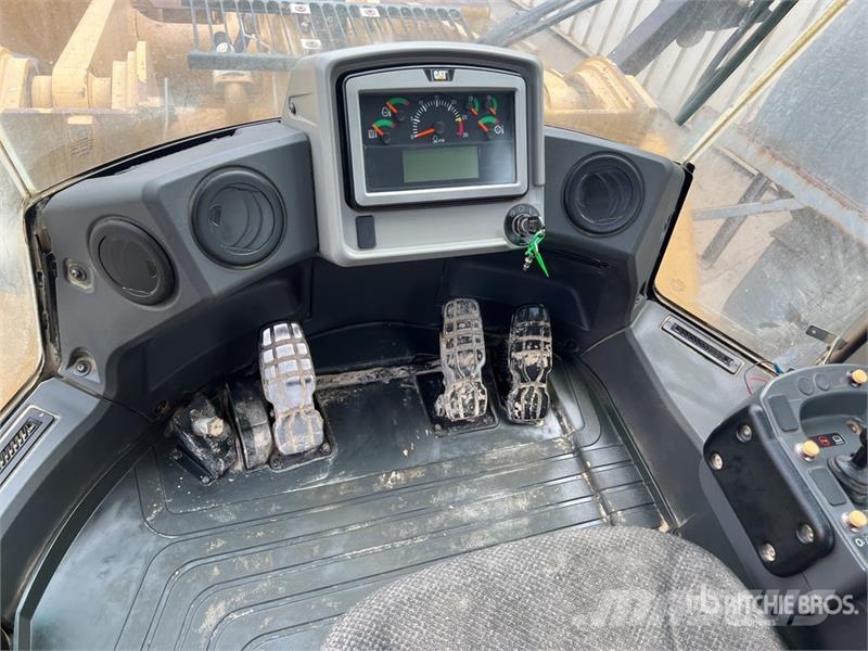 CAT 972M Chargeuse Sur Pneus Wheel Loader Carregadeiras de rodas