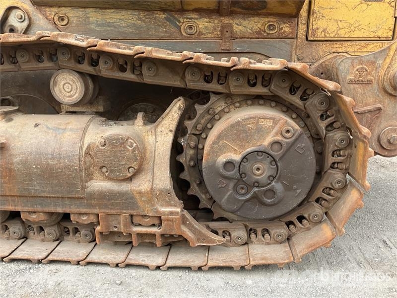 CAT 973D Гусеничные фронтальные погрузчики