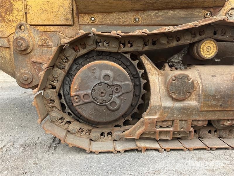 CAT 973D Гусеничные фронтальные погрузчики