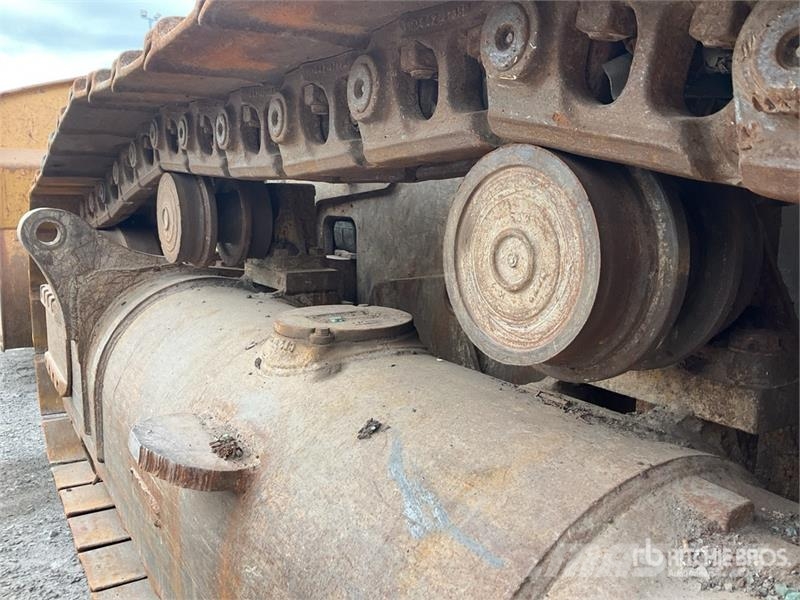 CAT 973D Гусеничные фронтальные погрузчики