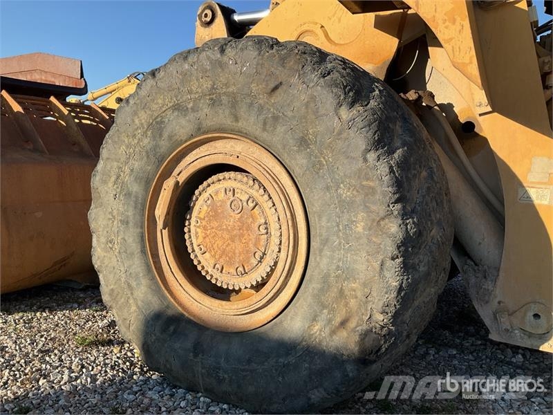CAT 990 Series II Utovarivači na kotačima