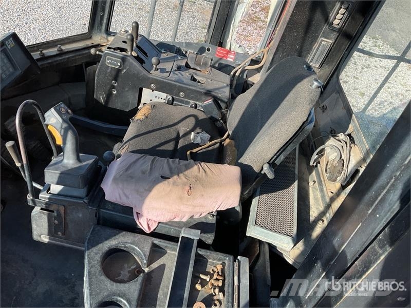 CAT 990 Series II Utovarivači na kotačima