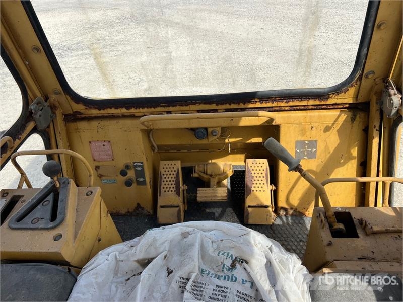CAT Cab Kabine i unutrašnjost