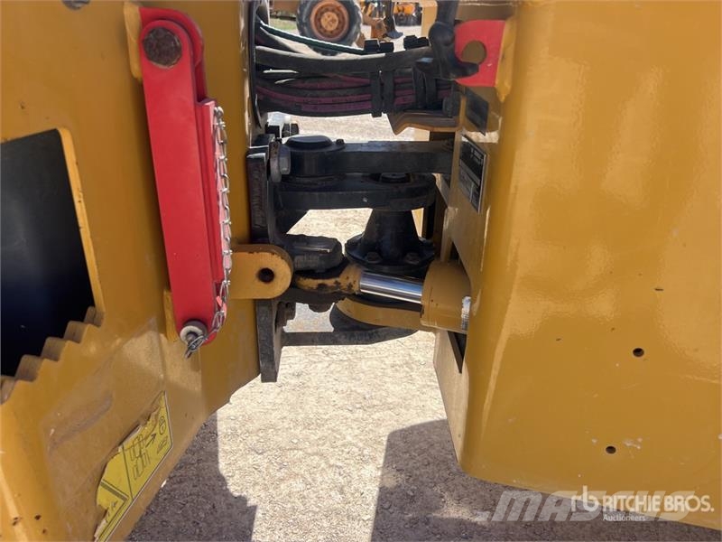 CAT CB2.7 Compacteur Vibrant Tandem Double Drum Roller Duowalsen
