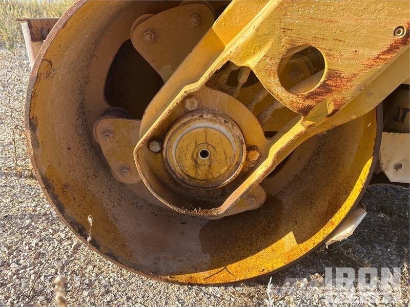 CAT CB224C Combination Roller Kombinált hengerek
