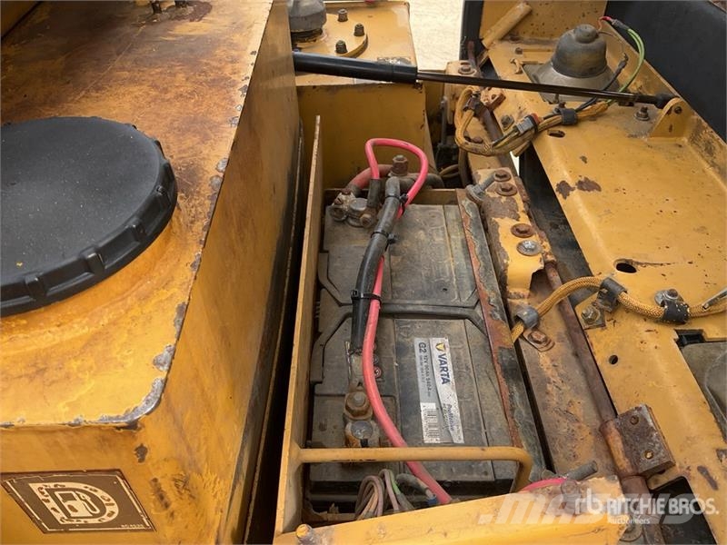 CAT CB224C Double Drum Roller Rodillos de doble tambor