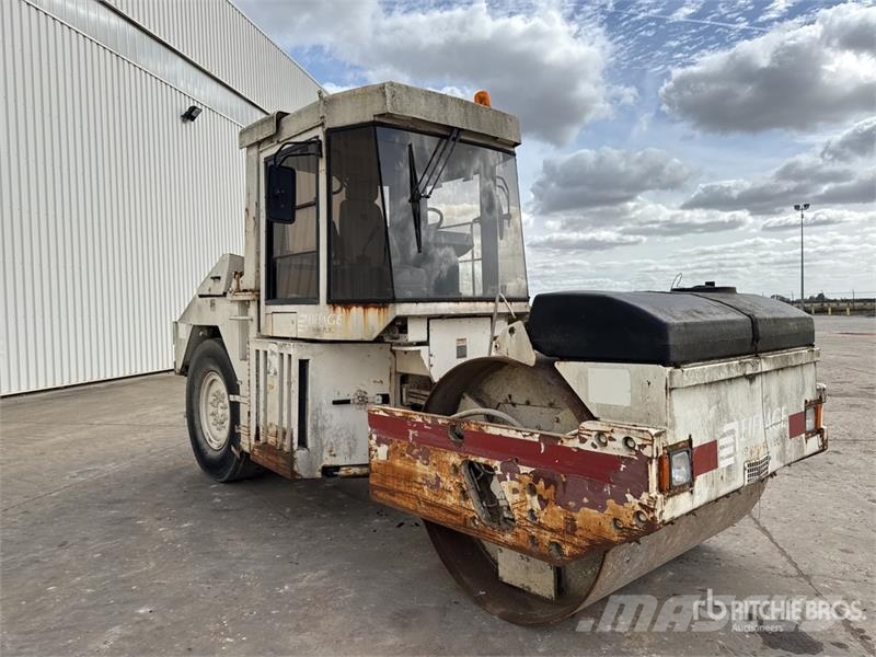CAT CB535B Compacteur Vibrant Combination Roller Kombivältar