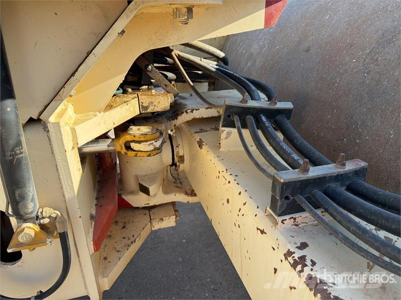 CAT CS-663E Tek tamburlu silindirler
