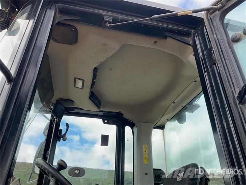 CAT CS78b Smooth Drum Compactor Single drum rollers
