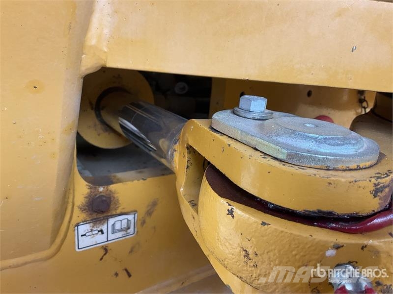 CAT CS78b Smooth Drum Compactor Single drum rollers