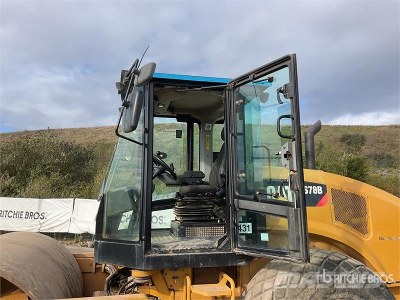 CAT CS78B Smooth Drum Compactor Enkelt tromle