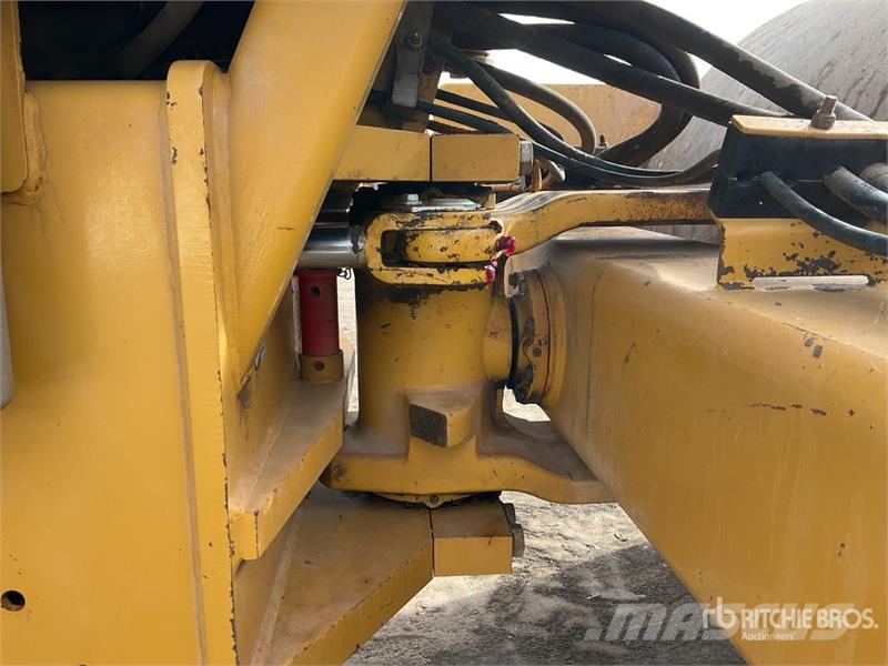 CAT CS78B Smooth Drum Compactor Enkelt tromle