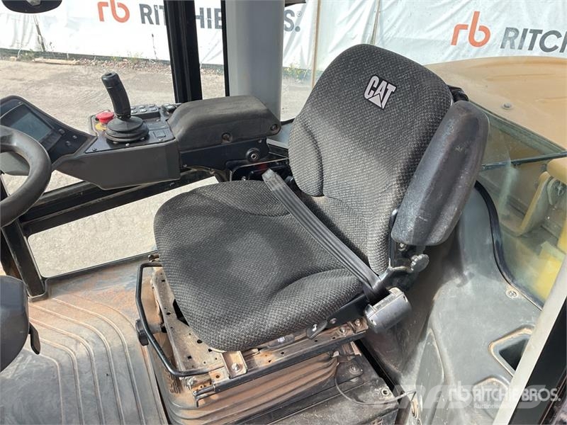CAT CS78B Smooth Drum Compactor Enkelt tromle