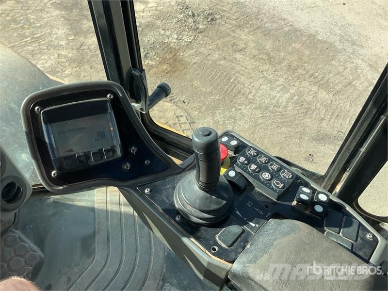 CAT CS78B Smooth Drum Compactor Enkelt tromle