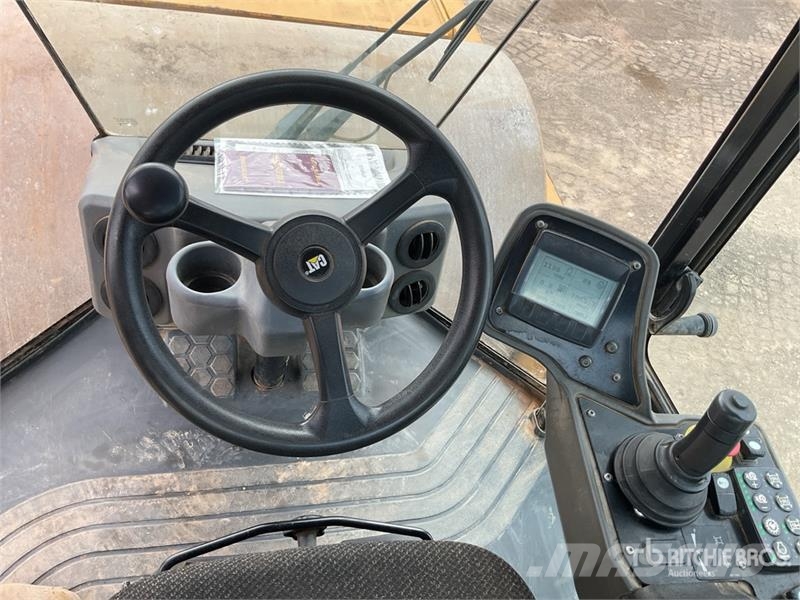 CAT CS78b Smooth Drum Compactor Single drum rollers