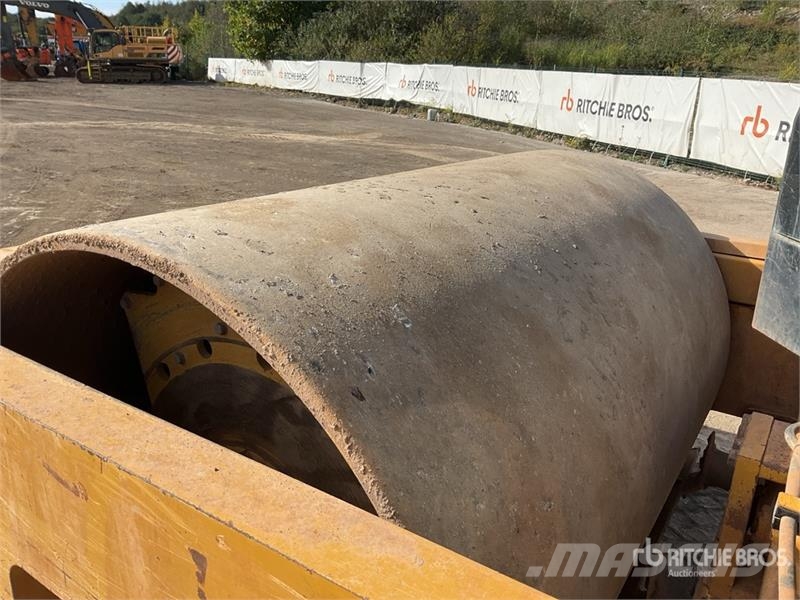 CAT CS78B Smooth Drum Compactor Enkelt tromle