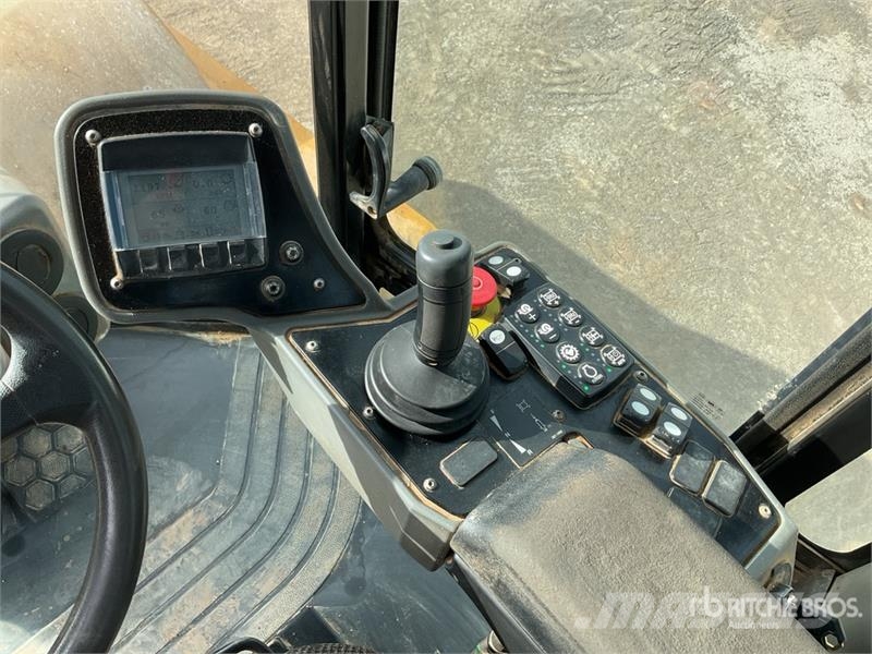 CAT CS78B Smooth Drum Compactor Enkelt tromle