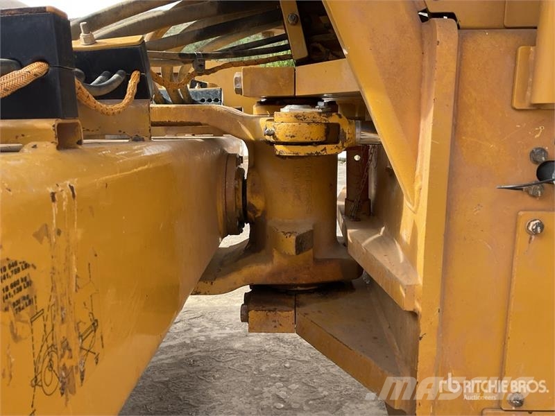 CAT CS78B Smooth Drum Compactor Enkelt tromle