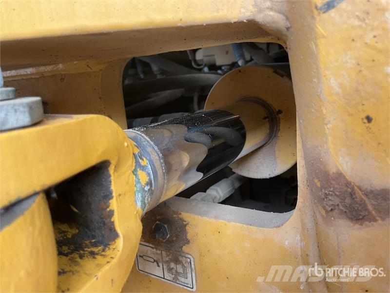 CAT CS78B Smooth Drum Compactor Enkelt tromle