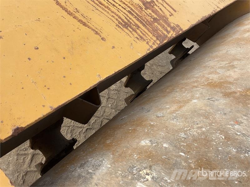 CAT CS78B Smooth Drum Compactor Enkelt tromle
