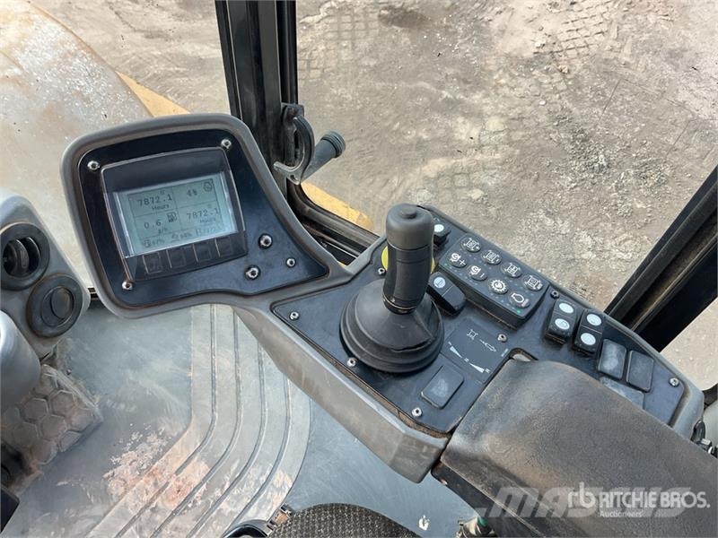 CAT CS78B Smooth Drum Compactor Enkelt tromle