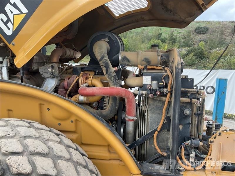 CAT CS78b Smooth Drum Compactor Single drum rollers