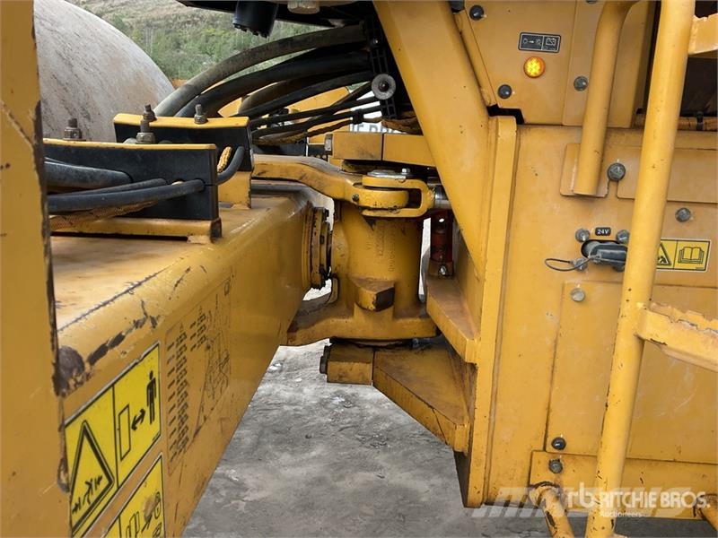 CAT CS78b Smooth Drum Compactor Single drum rollers