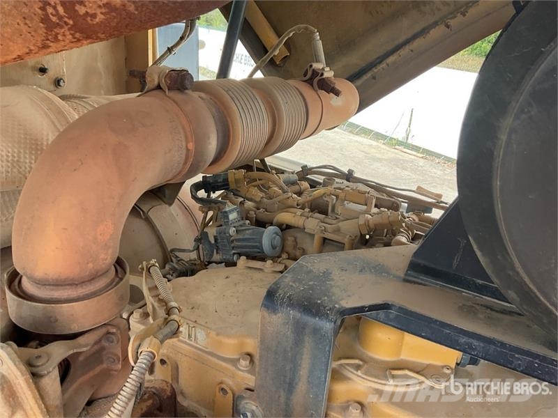 CAT CS78B Smooth Drum Compactor Enkelt tromle