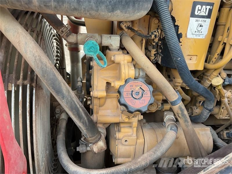CAT CS78B Smooth Drum Compactor Enkelt tromle