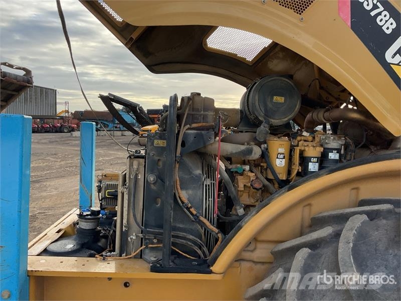 CAT CS78B Smooth Drum Compactor Single drum rollers