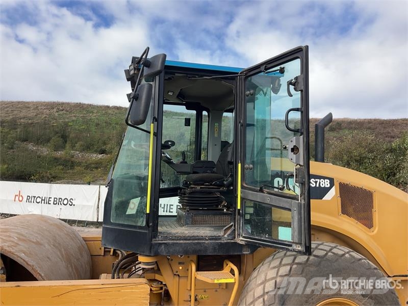 CAT CS78B Smooth Drum Compactor Enkelt tromle