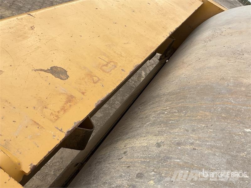 CAT CS78b Smooth Drum Compactor Single drum rollers