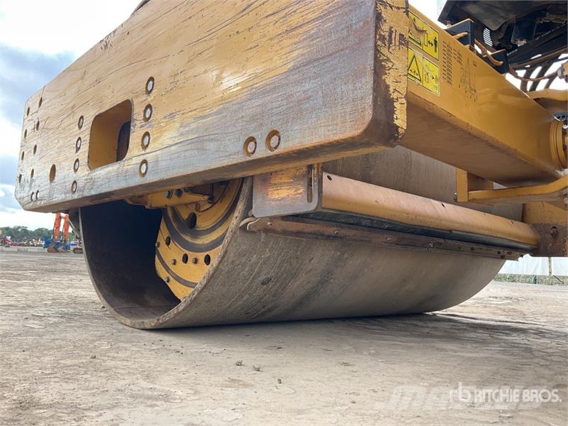 CAT CS78b Smooth Drum Compactor Single drum rollers