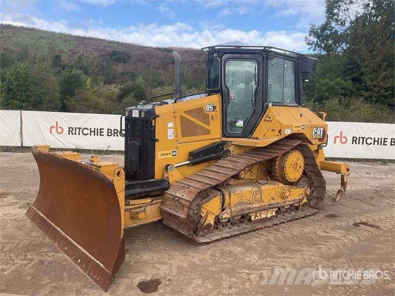 CAT D5 Buldožerji goseničarji