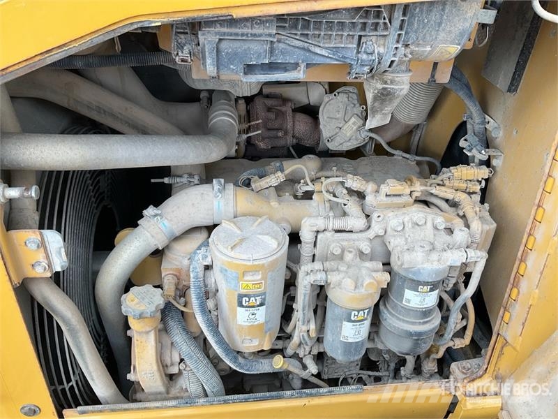 CAT D5K2 LGP Kāpurķēžu buldozeri