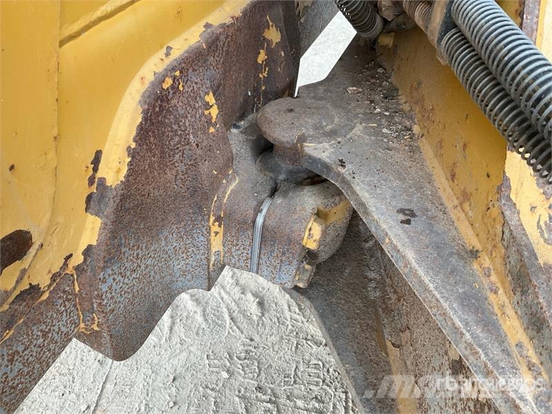 CAT D5K2 LGP Kāpurķēžu buldozeri