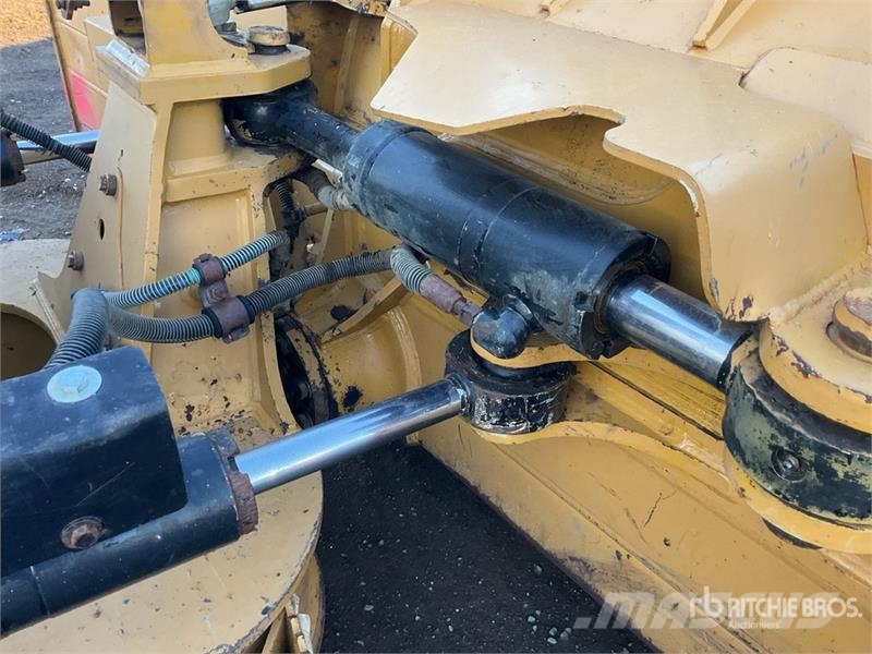 CAT D6K2 LGP Crawler Dozer lánctalpas dózerek