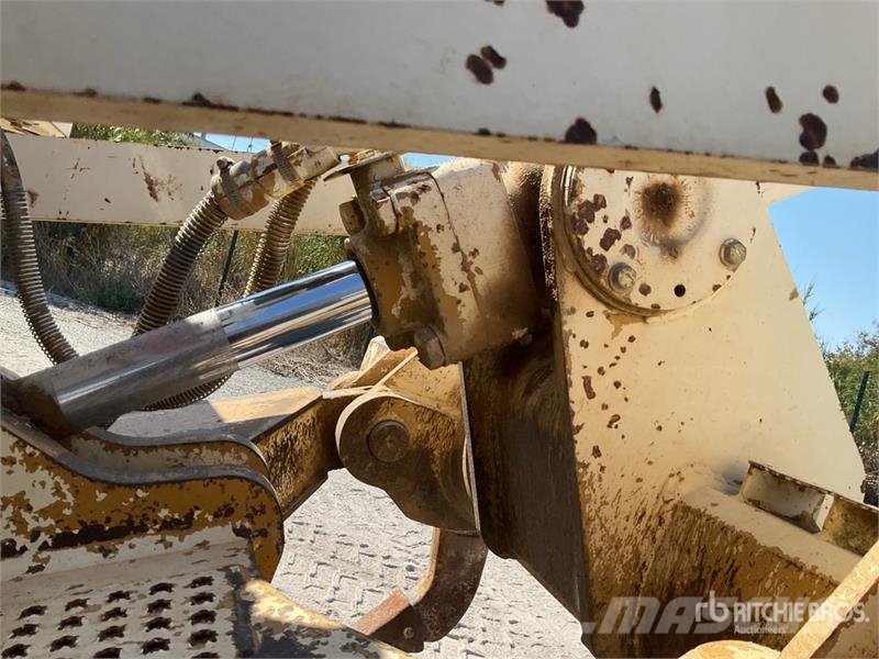 CAT D6N XL Bouteurs sur chenilles