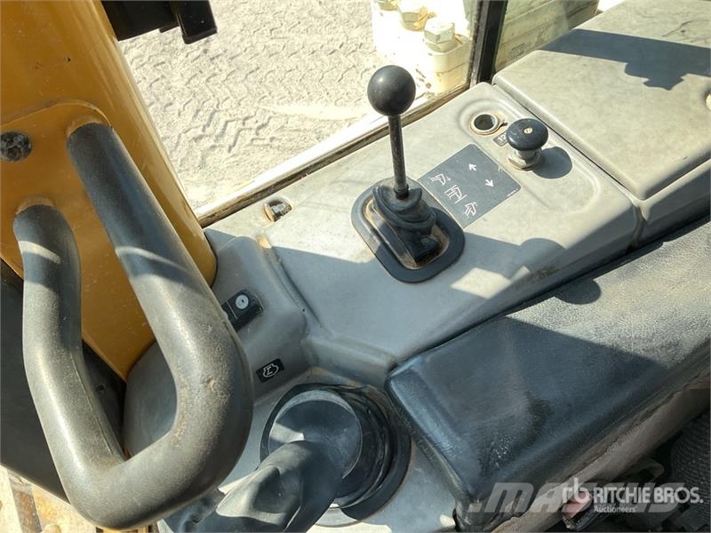 CAT D6N XL Bouteurs sur chenilles