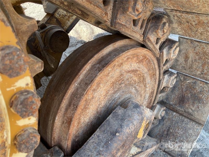 CAT D6N XL Bouteurs sur chenilles