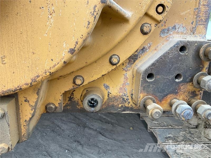 CAT D6R LGP Series III Crawler dozers